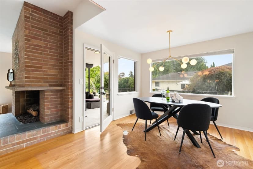 Property photo for 6050 43rd Avenue Ne, Seattle photo 10