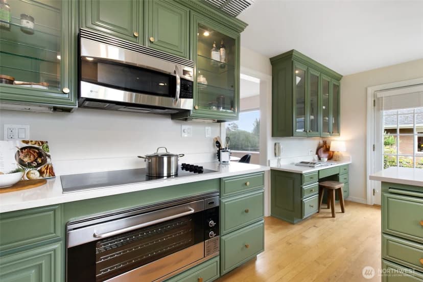 Property photo for 6050 43rd Avenue Ne, Seattle photo 19