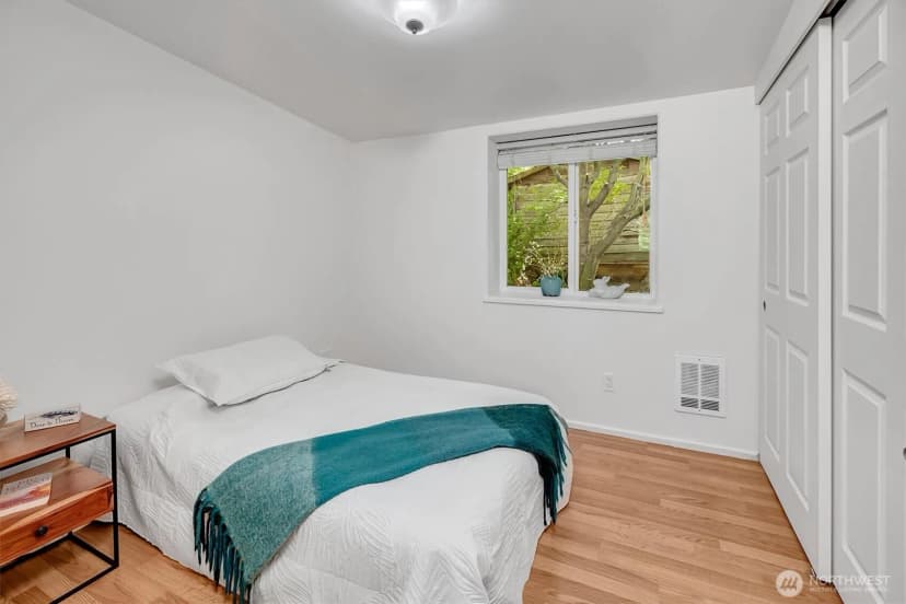 Property photo for 11321 E Lake Joy Drive Ne, Carnation photo 16