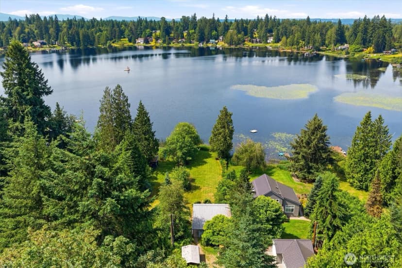 Property photo for 11321 E Lake Joy Drive Ne, Carnation photo 28