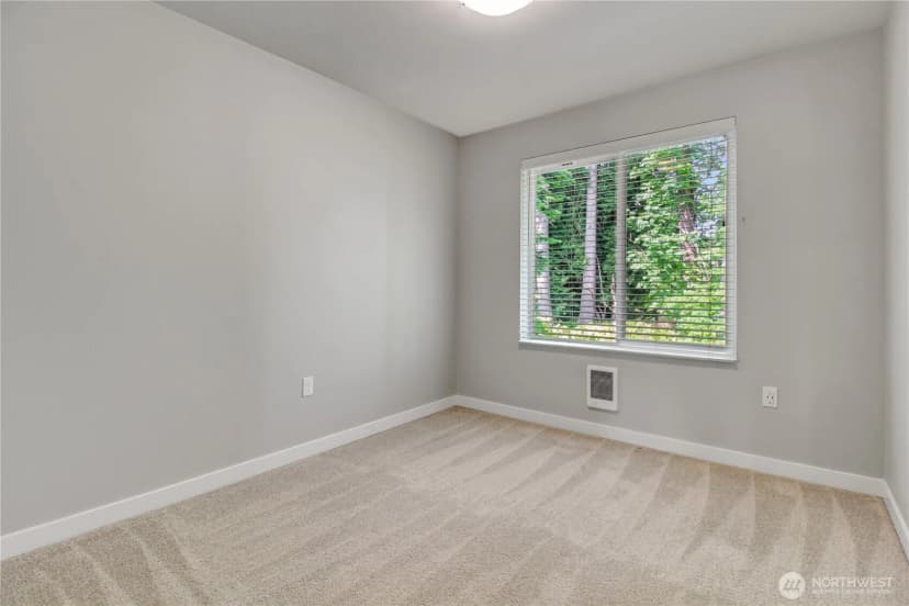 Property photo for 2014 101st Avenue Se #5, Lake Stevens photo 23
