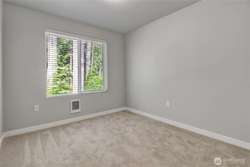 Property photo for 2014 101st Avenue Se #5, Lake Stevens photo 25