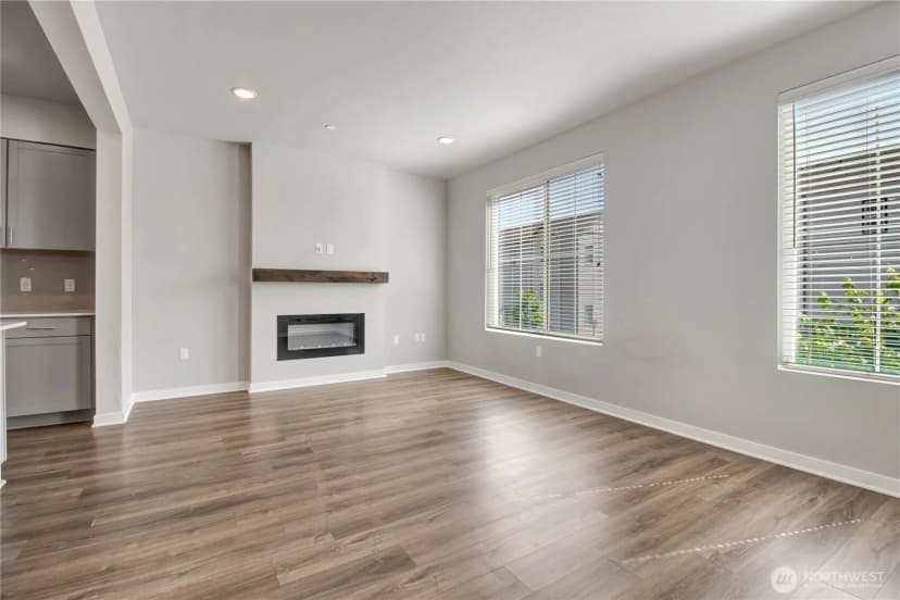 Property photo for 2014 101st Avenue Se #5, Lake Stevens photo 18