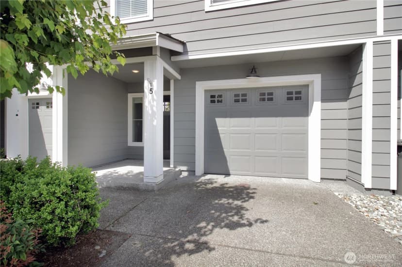 Property photo for 2014 101st Avenue Se #5, Lake Stevens photo 2