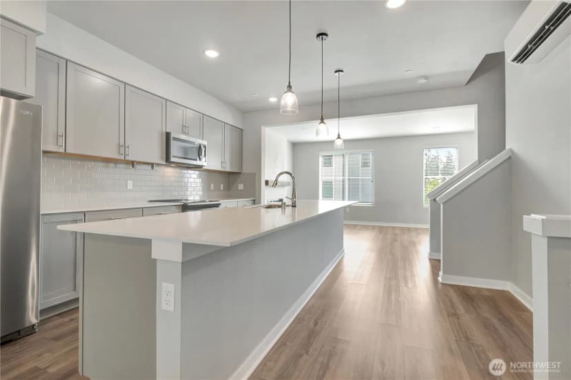 Property photo for 2014 101st Avenue Se #5, Lake Stevens photo 6
