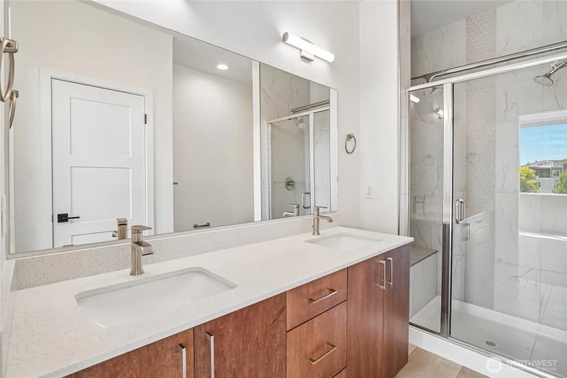 Property photo for 22906 56th Avenue W #d, Mountlake Terrace photo 19