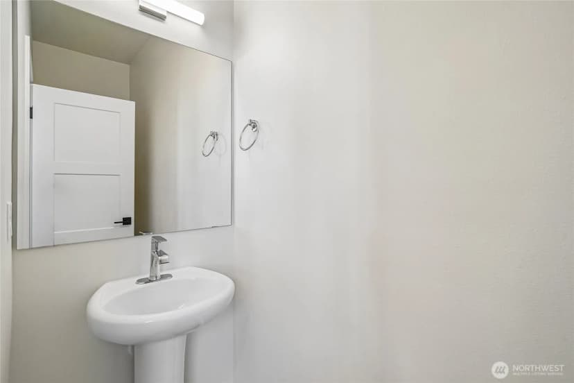 Property photo for 22906 56th Avenue W #d, Mountlake Terrace photo 13
