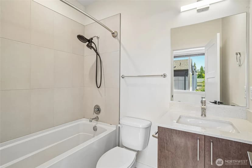 Property photo for 22906 56th Avenue W #d, Mountlake Terrace photo 24