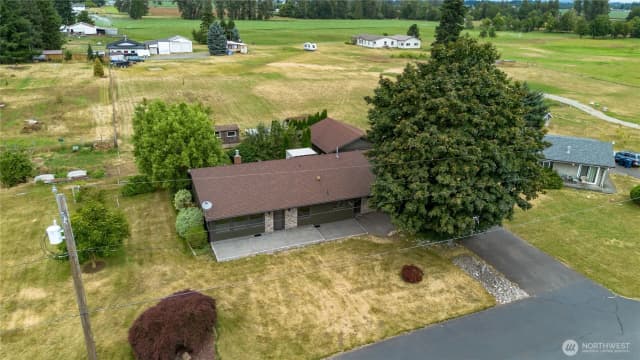 Property photo for 1724 Haveman Road, Lynden