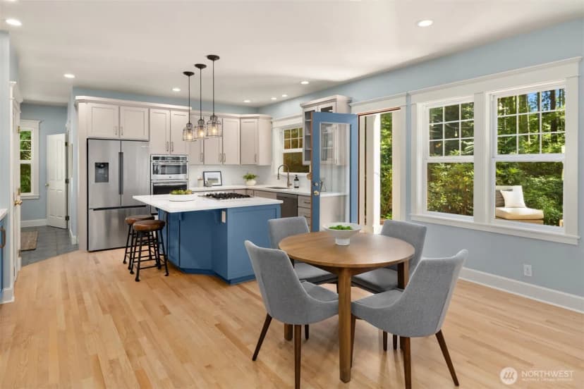 Property photo for 8363 Ne Sumanee Place, Bainbridge Island photo 11