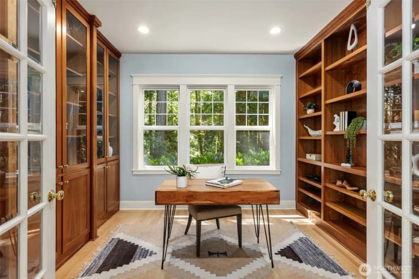 Property photo for 8363 Ne Sumanee Place, Bainbridge Island photo 8