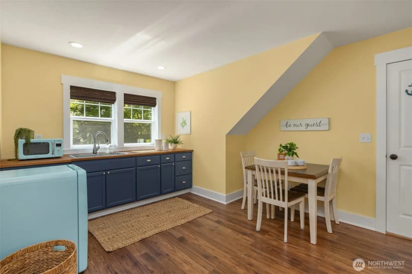 Property photo for 8363 Ne Sumanee Place, Bainbridge Island photo 32
