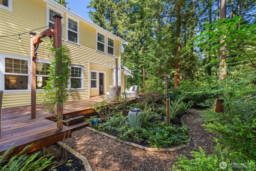 Property photo for 8363 Ne Sumanee Place, Bainbridge Island photo 35