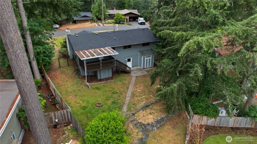 Property photo for 7507 66th Avenue W, Lakewood photo 6