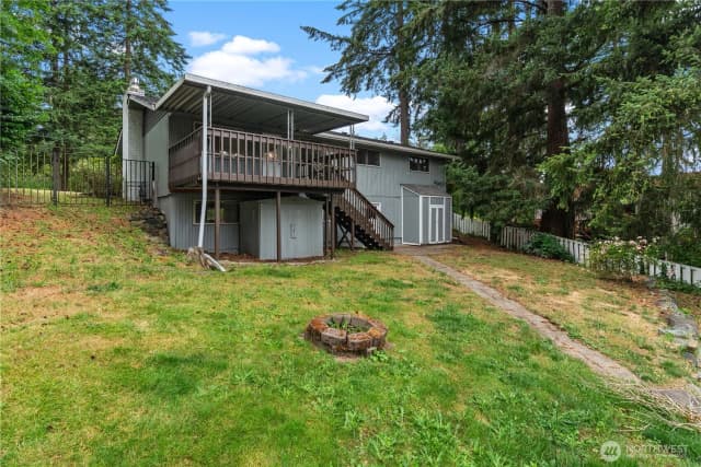 Property photo for 7507 66th Avenue W, Lakewood photo 4