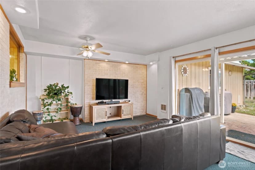 Property photo for 1903 Deerpath Drive, Oroville photo 14