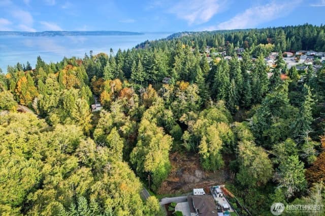 Property photo for 7217 Meadowdale Beach Road, Edmonds photo 4