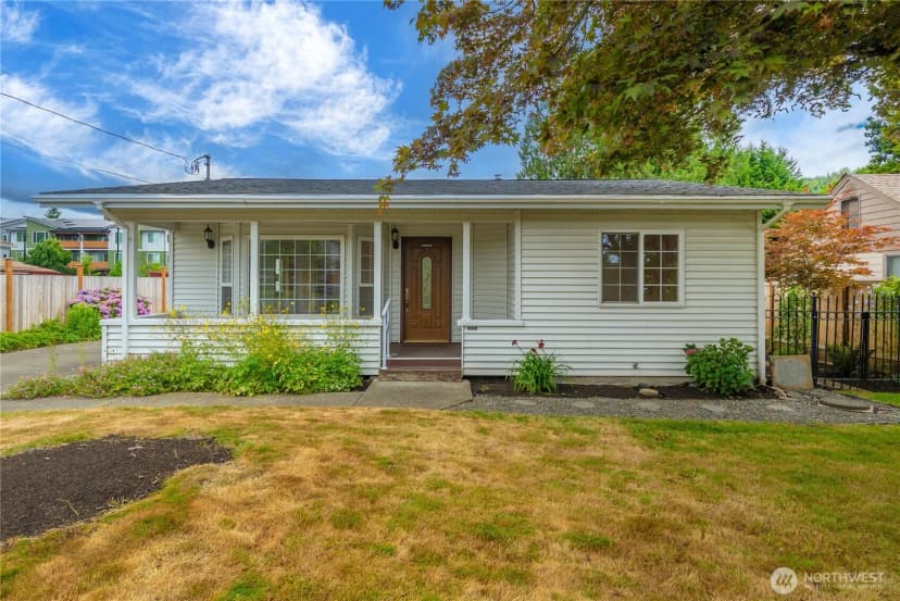 Property photo for 16101 60th Street E, Sumner photo 2
