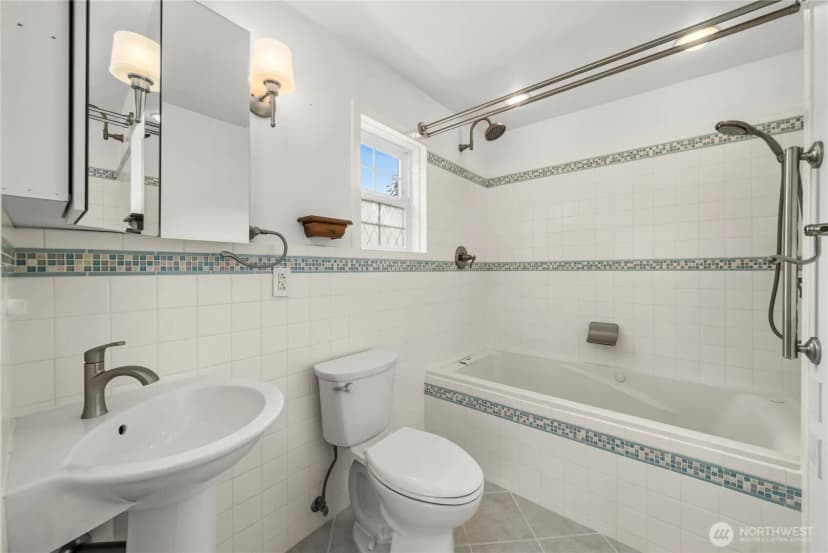 Property photo for 16101 60th Street E, Sumner photo 16