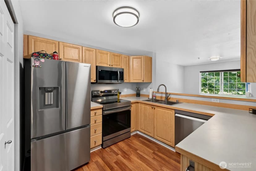 Property photo for 13306 Se 272nd Street Ct #f202, Kent photo 6