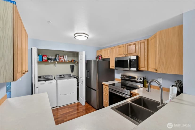Property photo for 13306 Se 272nd Street Ct #f202, Kent photo 24