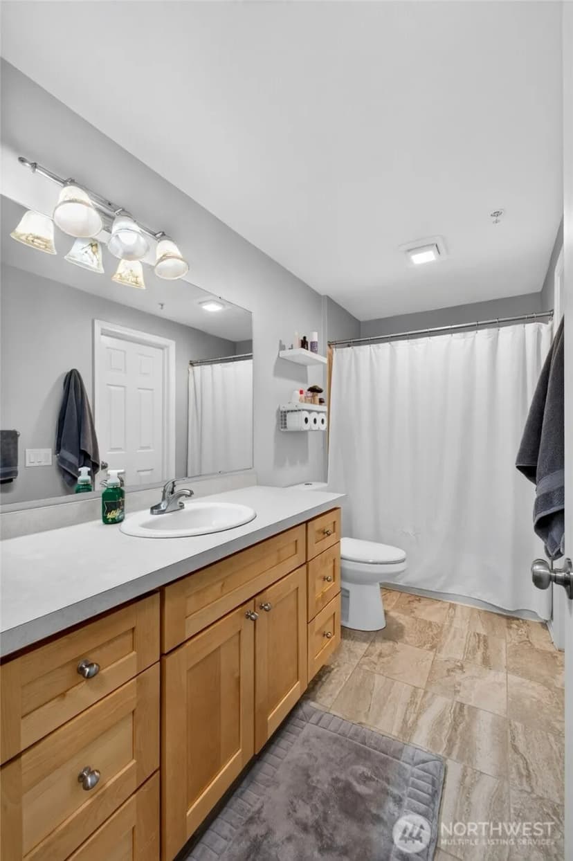 Property photo for 13306 Se 272nd Street Ct #f202, Kent photo 8