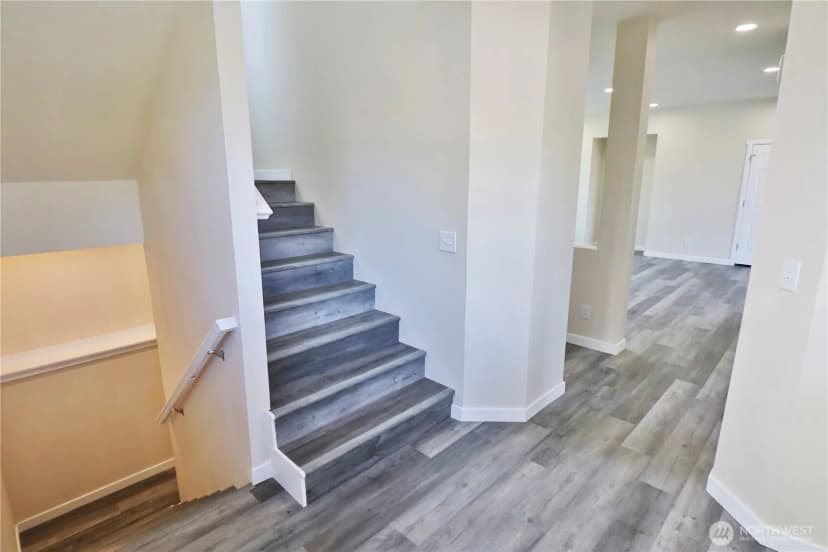 Property photo for 600 Ross Canyon Road, Omak photo 10