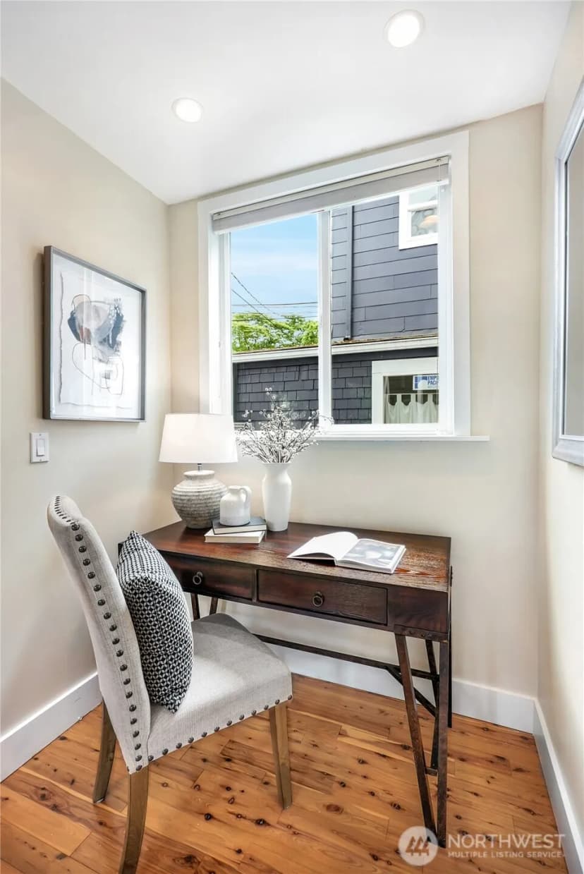 Property photo for 1606 22nd Avenue, Seattle photo 13