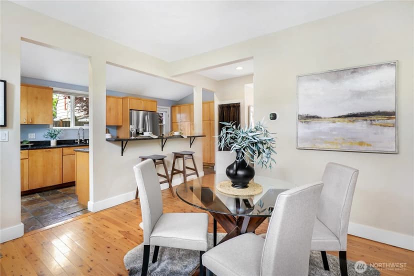 Property photo for 1606 22nd Avenue, Seattle photo 9