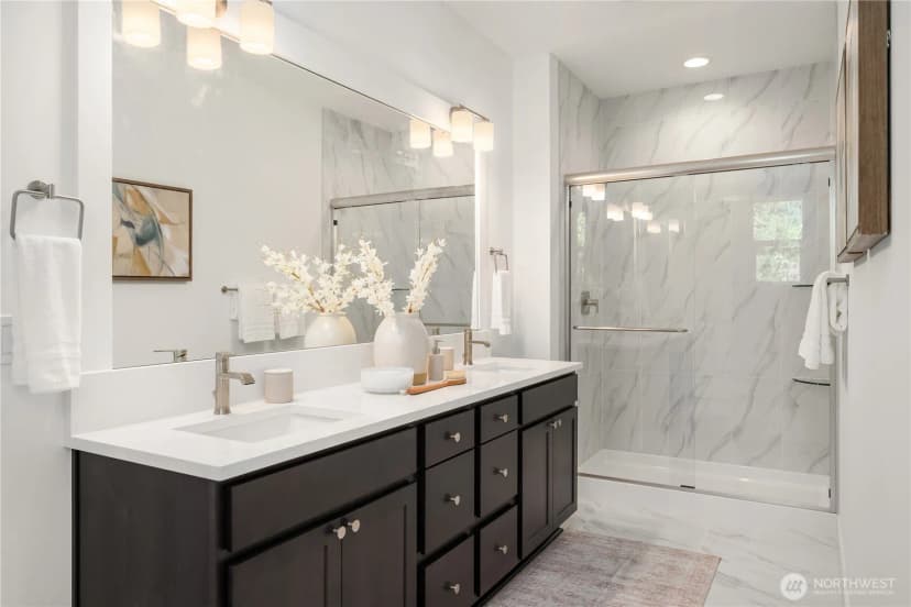 Property photo for 10667 Se 170th Place, Renton photo 18