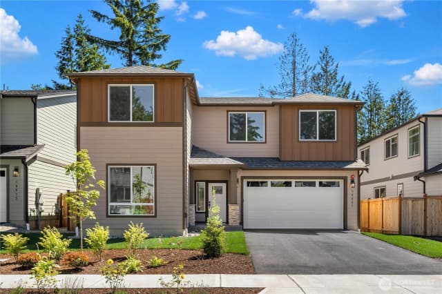 Property photo for 10667 Se 170th Place, Renton