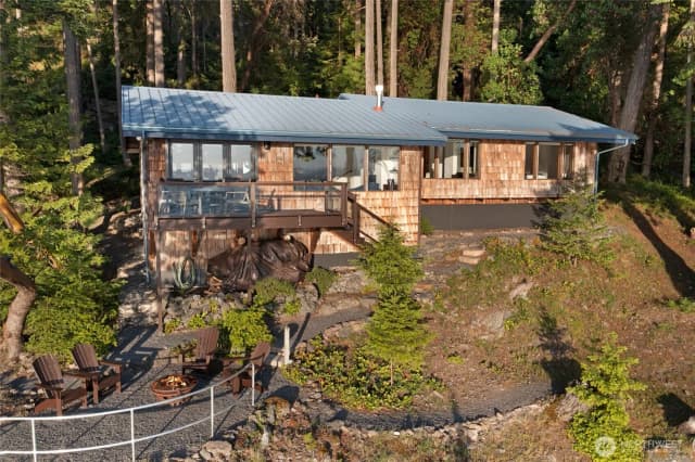 Property photo for 449 Madrona Drive, Friday Harbor photo 2