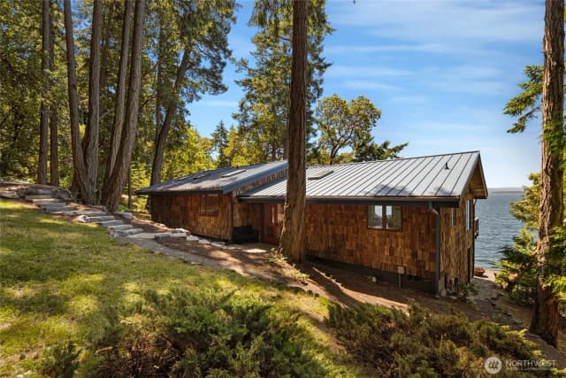 Property photo for 449 Madrona Drive, Friday Harbor