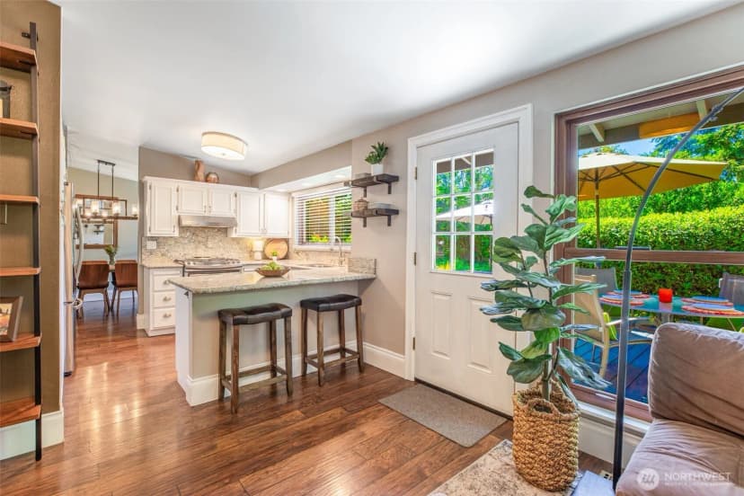 Property photo for 1905 216th Avenue Se, Sammamish photo 14