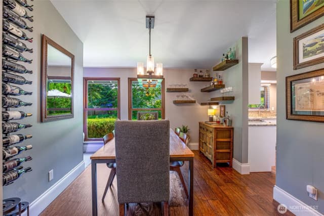 Property photo for 1905 216th Avenue Se, Sammamish photo 4