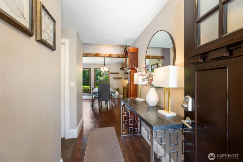 Property photo for 1905 216th Avenue Se, Sammamish photo 3