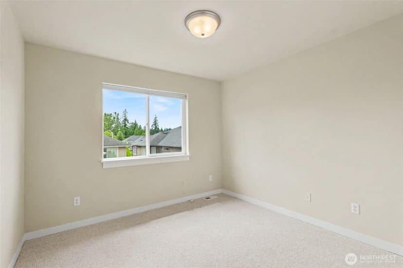 Property photo for 4008 167th Place Se, Bothell photo 32