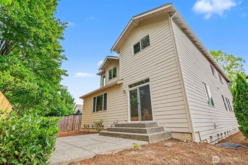 Property photo for 4008 167th Place Se, Bothell photo 35
