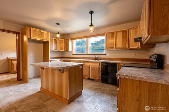Property photo for 732 Satsop Road W, Montesano photo 4
