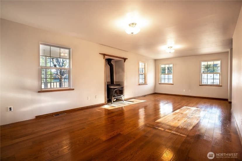 Property photo for 732 Satsop Road W, Montesano photo 3
