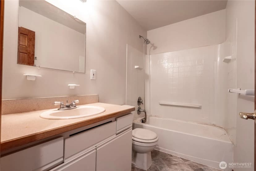Property photo for 732 Satsop Road W, Montesano photo 10
