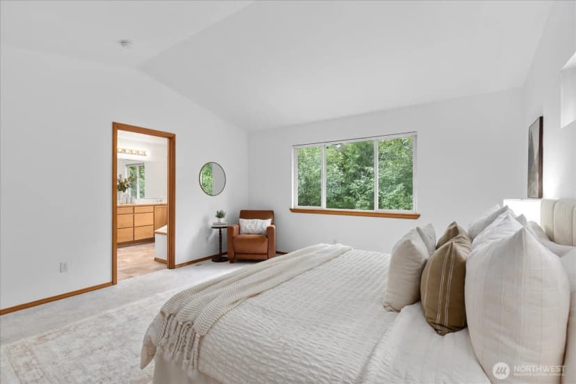Property photo for 19414 77th Place Ne, Kenmore photo 16
