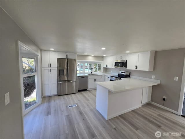 Property photo for 20710 9th Avenue E #16, Spanaway photo 3