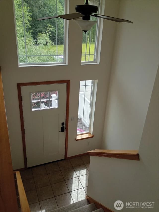 Property photo for 10818 134th Avenue Ne, Lake Stevens photo 3