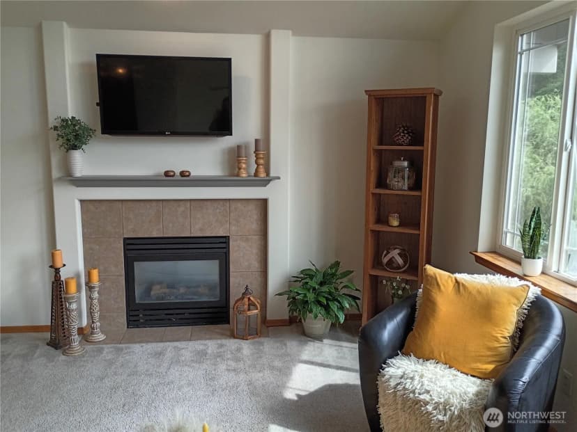 Property photo for 10818 134th Avenue Ne, Lake Stevens photo 4