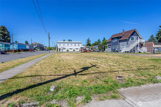 Property photo for 2151 -2155 Martin Luther King Jr Way S, Tacoma photo 5