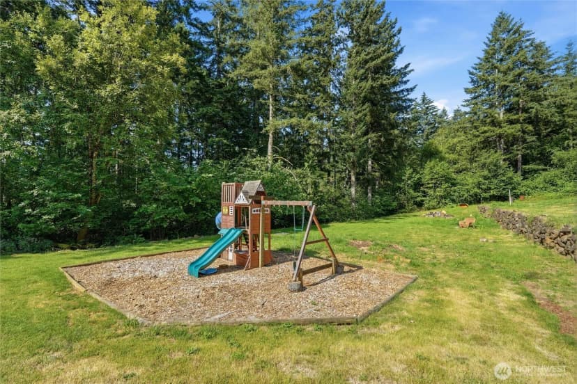 Property photo for 21013 Ne 273rd Street, Battle Ground photo 39