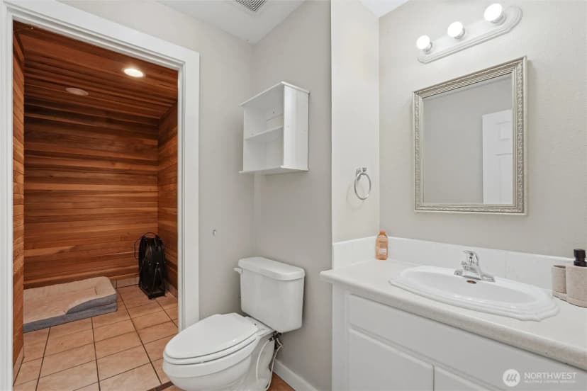 Property photo for 21013 Ne 273rd Street, Battle Ground photo 23