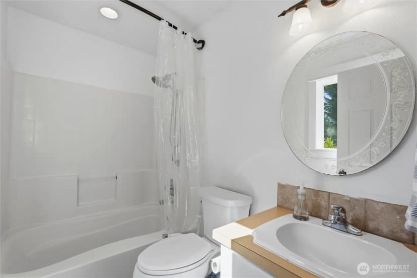 Property photo for 21013 Ne 273rd Street, Battle Ground photo 13