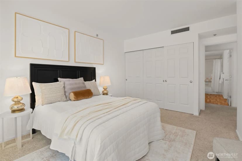 Property photo for 2600 2nd Avenue #302, Seattle photo 17